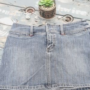 Lee mini skirt